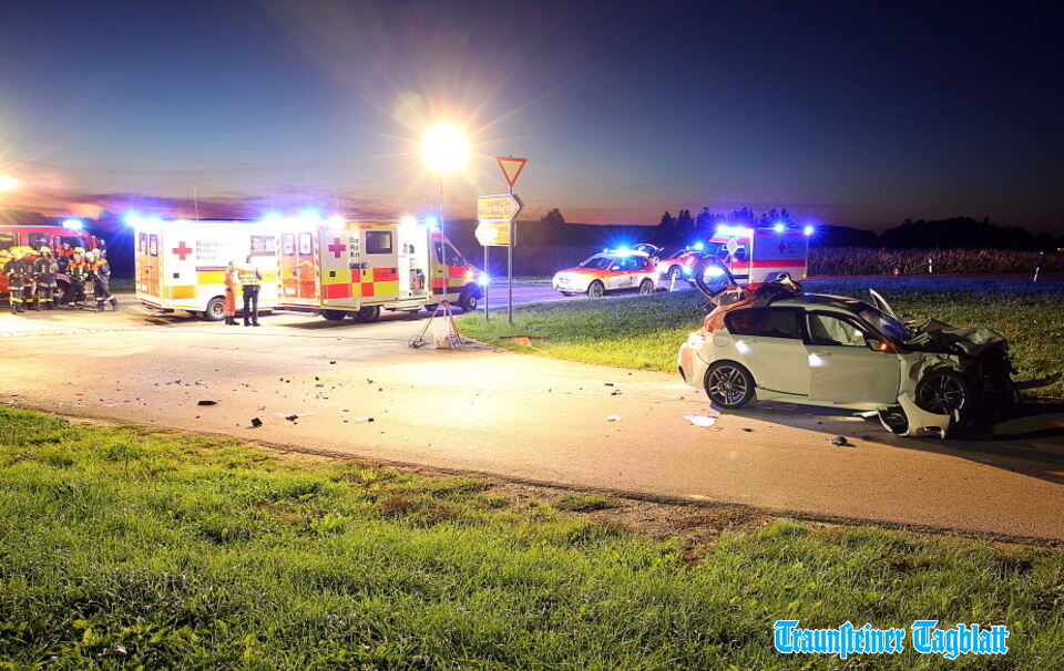 Tacherting: Unfall Kreuzung