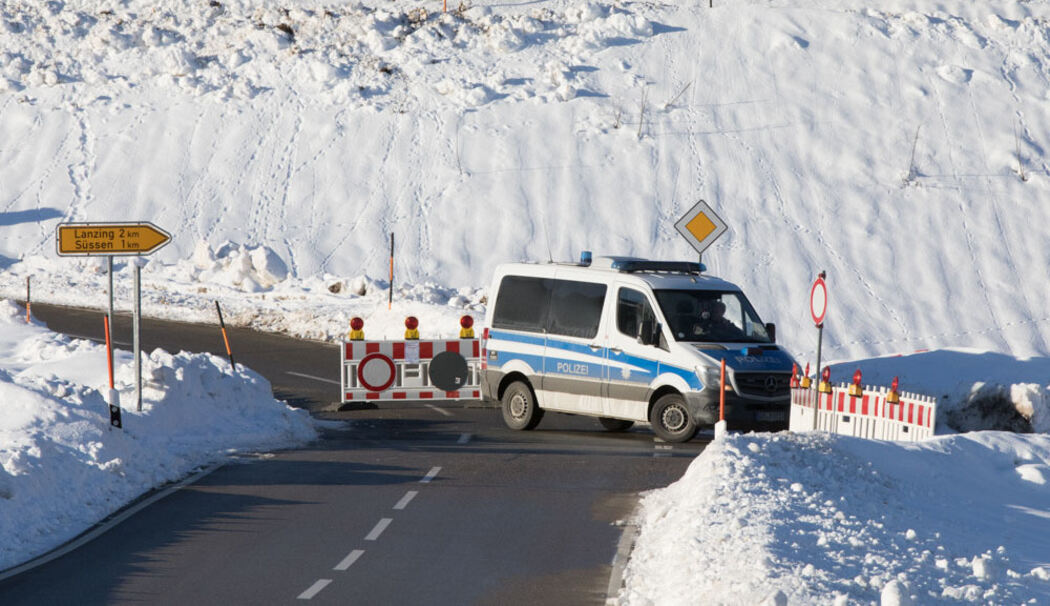 Ticker zum Schneechaos: Raiten/Schleching wegen Lawinengefahr evakuiert – brandgefährliche Situation – Betreten verboten Ticker zum Schneechaos: Raiten/Schleching wegen Lawinengefahr evakuiert – brandgefährliche Situation – Betreten verboten