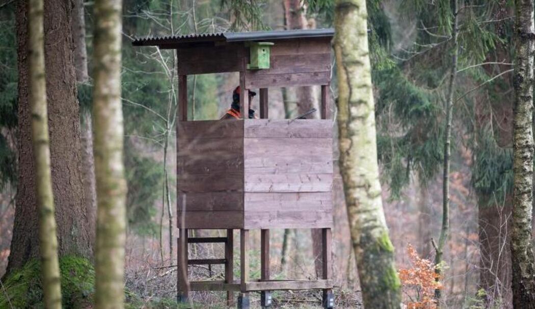 Jäger-Hochsitz