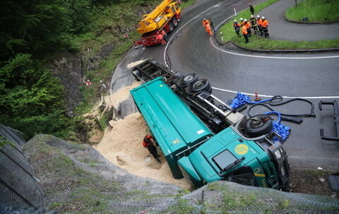 Lkw-Unfall auf B305 bei Unterwössen