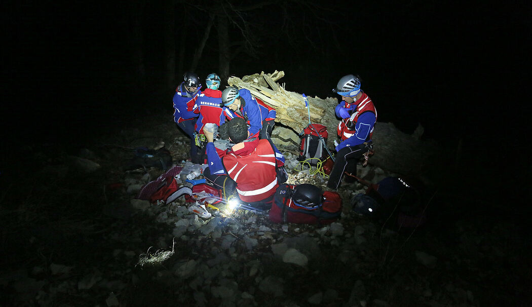 Reichenhall: Bergwacht-Einsatz: 24-Jähriger stürzt am Hochstaufen 15 Meter über Steilhang ab