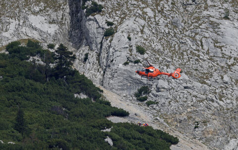 Bad Reichenhall: Gleitschirmflieger stürzt am Mittelstaufen ab – Luftrettungs-Einsatz der Bergwacht nach schwerem Unfall