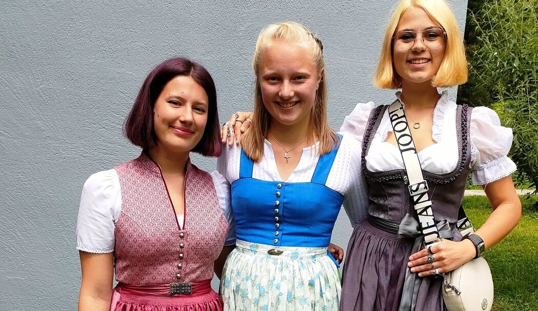 62 Schüler in Marquartstein erhielten ihre Abiturzeugnisse