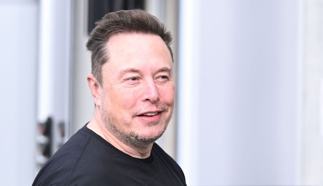 Musk stellt neue Version seines Chatbots Grok vor