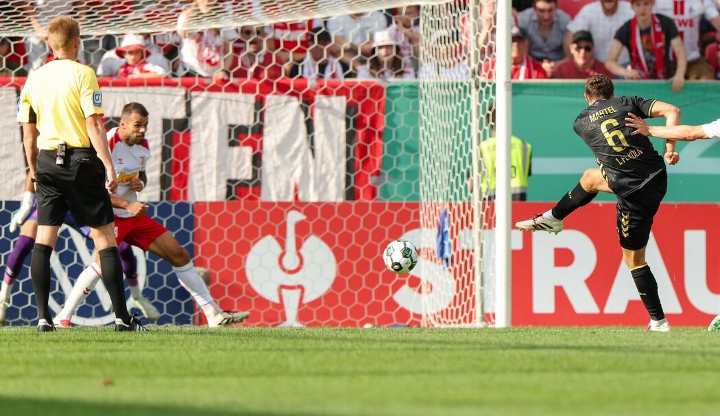 Jahn Regensburg - 1. FC Köln