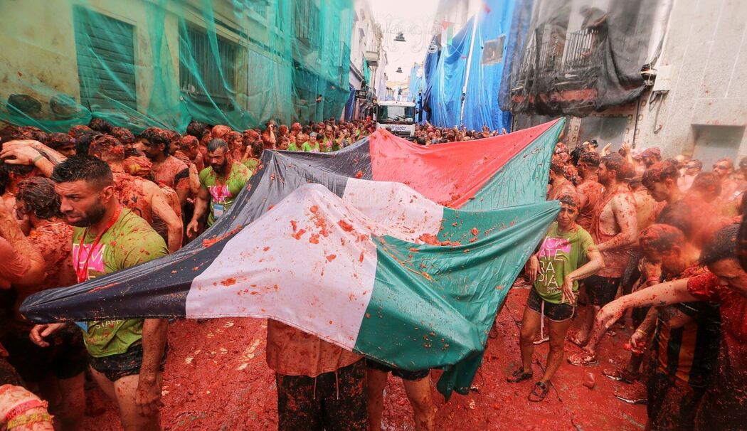 «La Tomatina» - Tomatenschlacht in Spanien