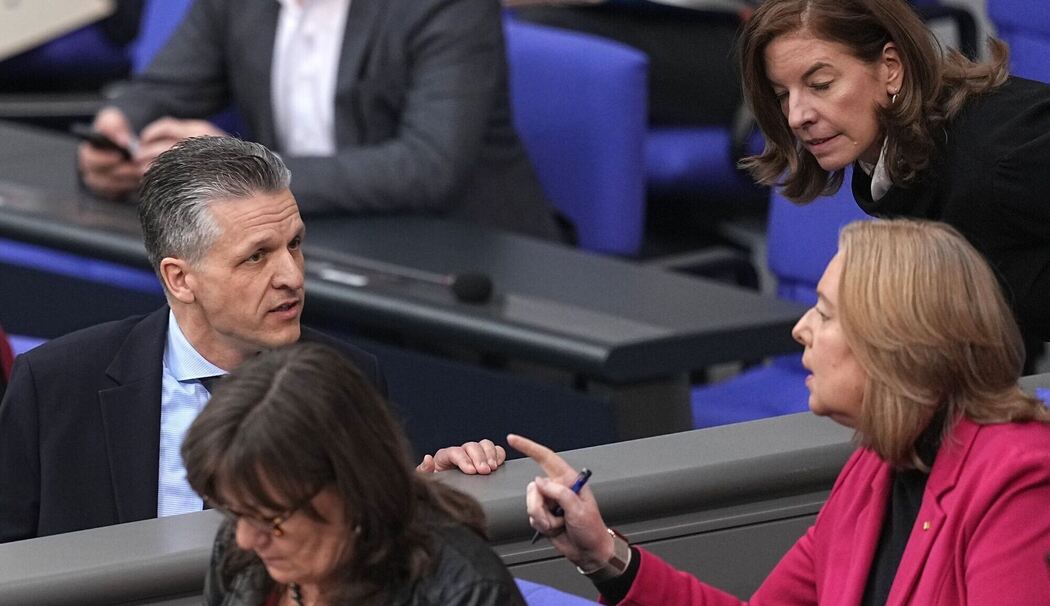 Frei und Bas im Bundestag