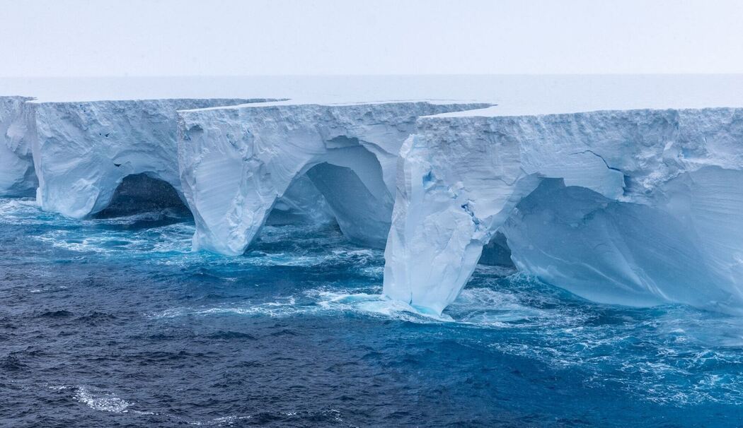 Eisberg A23a im Sommer 2024