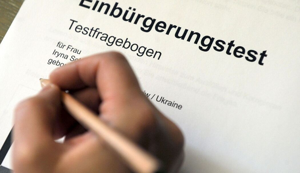 Einbürgerungstest