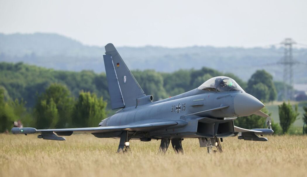 Eurofighter bei Übungsflug am Luftwaffenstützpunkt Nörvenich