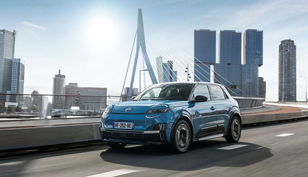Fahransicht des elektrischen Nissan Micra