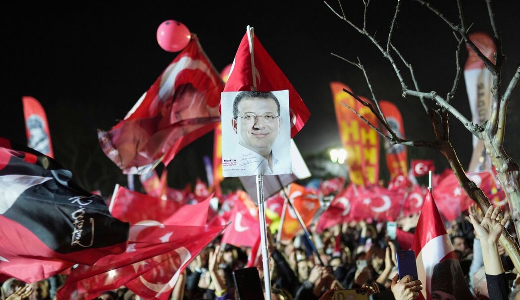 Proteste nach der Festnahme des Istanbuler Bürgermeisters im März