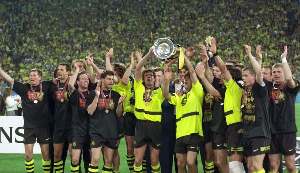 Dortmund feiert den Champions-League-Sieg 1997