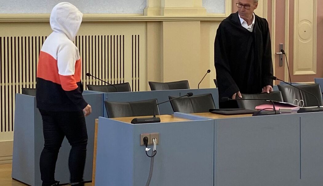 Prozess um totes Baby in Waschmaschine - Mutter vor Gericht