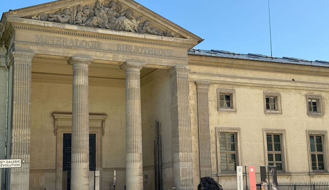 Seltene Goldnuggets im Naturkundemuseum in Paris gestohlen