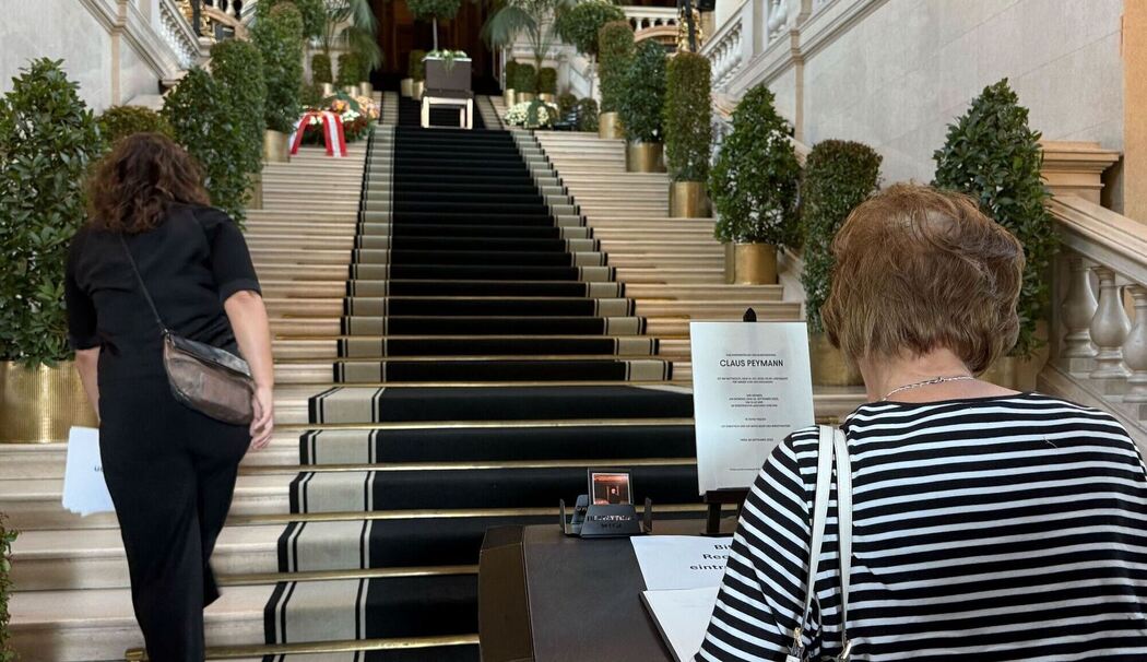 Abschied von Burgtheaterdirektor Peymann in Wien