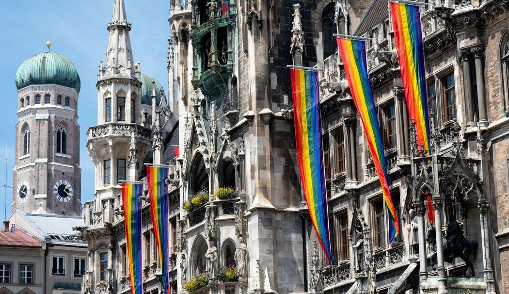 Regenbogenflaggen