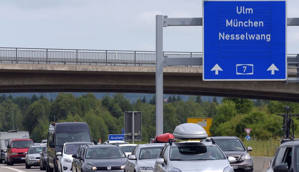 Stau am Füssener Grenztunnel