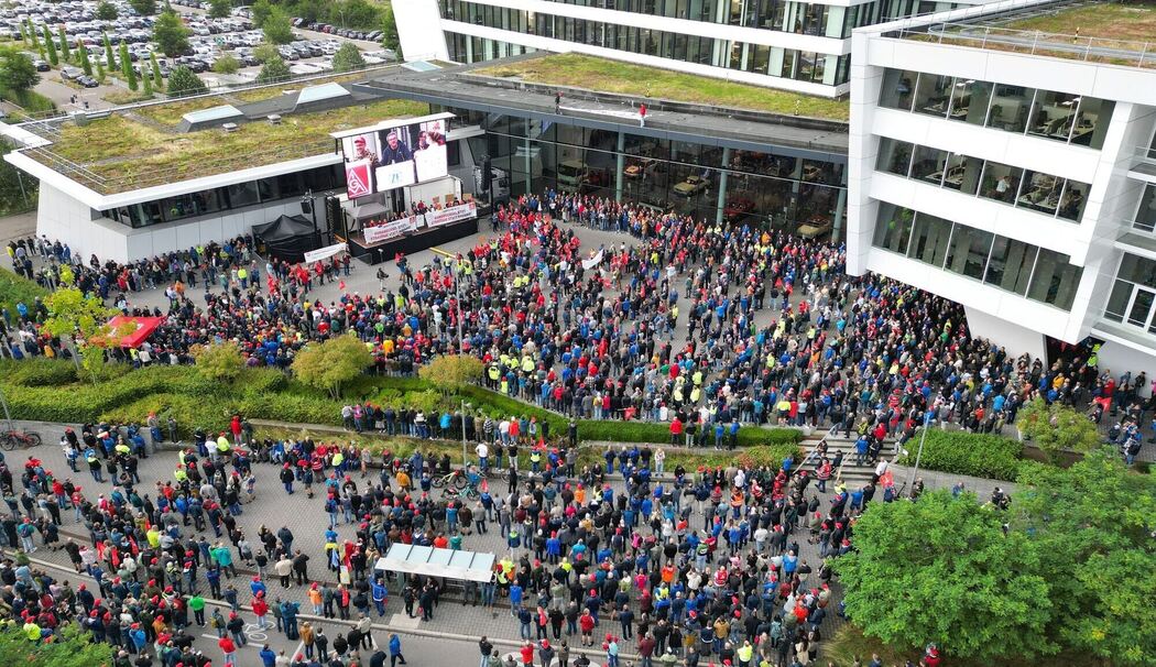 Protest von ZF-Betriebsrat gegen weitere Sparmaßnahmen