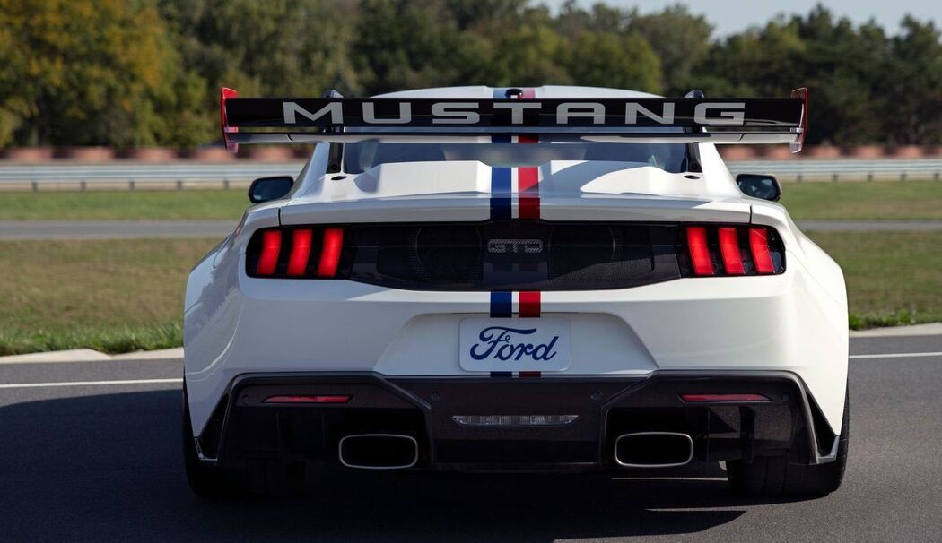 Heckansicht Mustang GTD