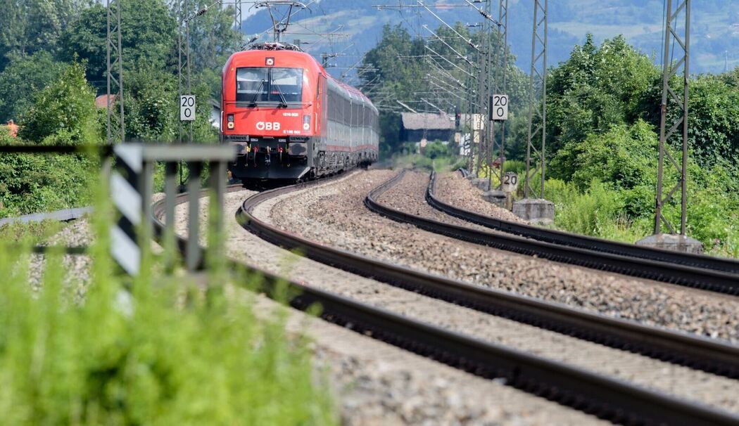 Gleise durch das Inntal zwischen Rosenheim und Kufstein