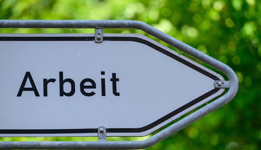 Zahl der Arbeitslosen sinkt wieder unter Drei-Millionen-Grenze