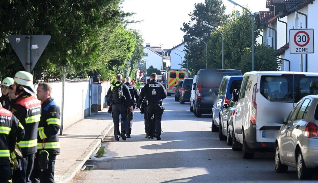 Brand in München - Großeinsatz von Polizei und Feuerwehr