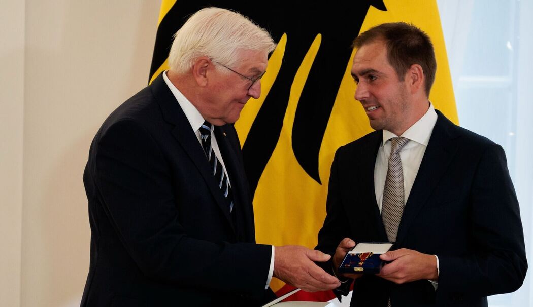 Bundespräsident verleiht Verdienstorden zum Tag der Deutschen Ei