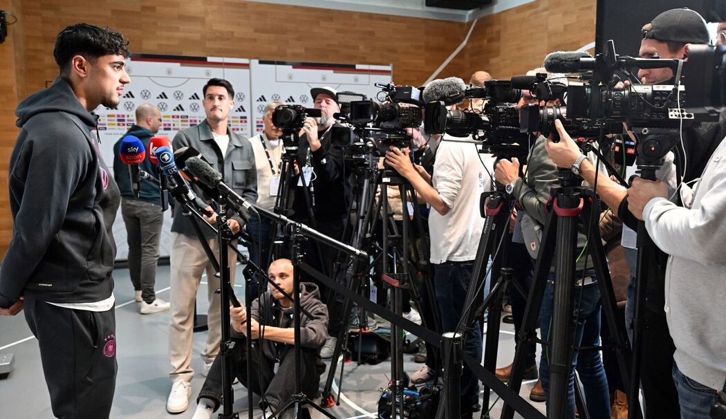 Mixed Zone Fußball-Nationalmannschaft