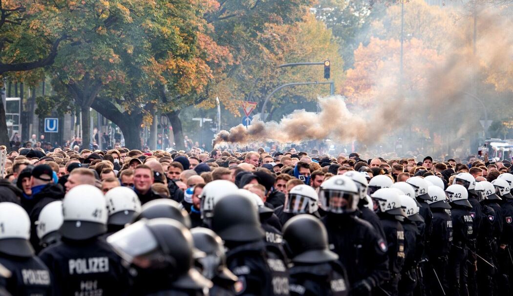 Fans und Polizei
