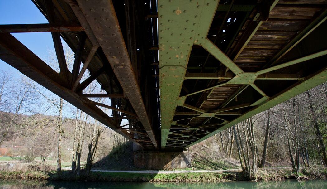 Eisenbahnbrücke