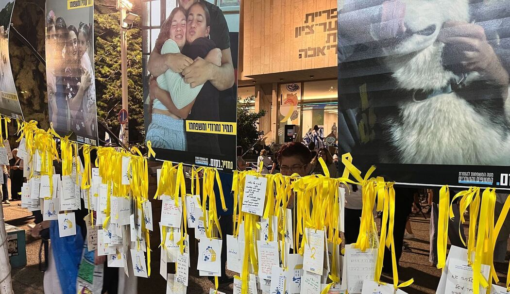 Nahostkonflikt - Israelis warten auf die Rückkehr der Geiseln