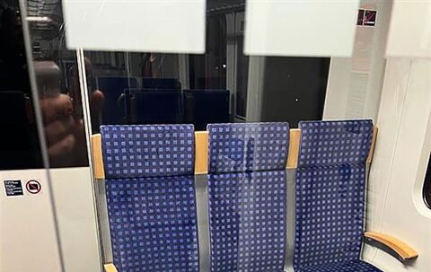Hühner in Kölner S-Bahn zurückgelassen