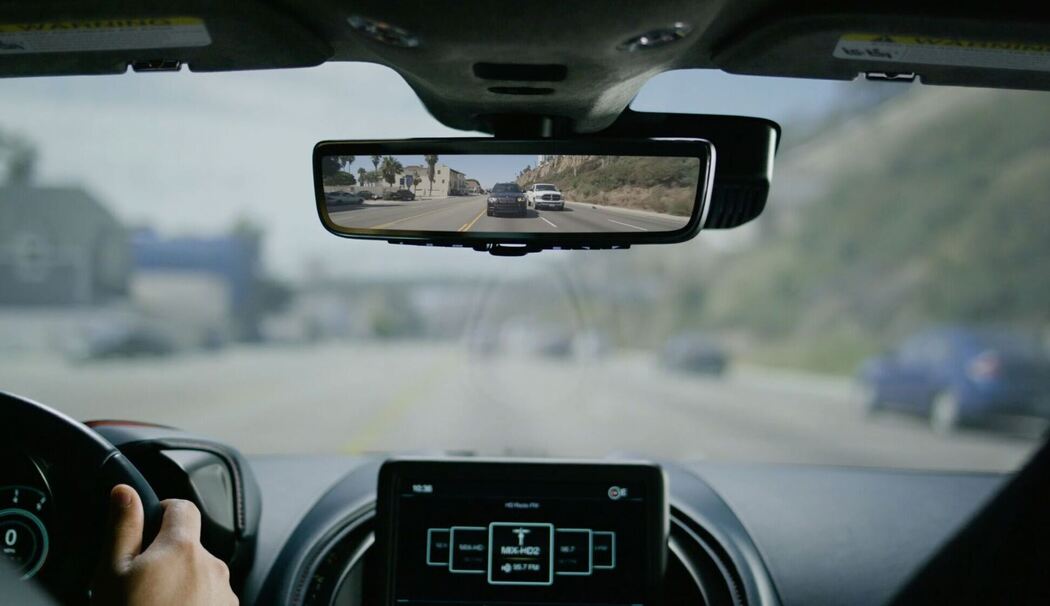 Full Display Mirror von Gentex