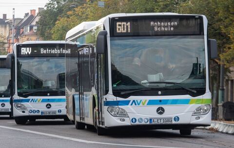 Busse vom Augsburger Verkehrsverbund