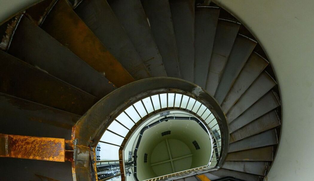 Ferien am Windradturm: Upcycling-Projekt in acht Metern Höhe