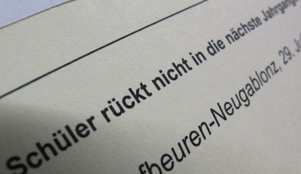 Sitzenbleiben