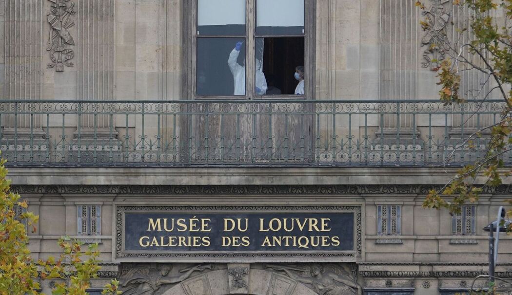 Juwelendiebstahl im Louvre