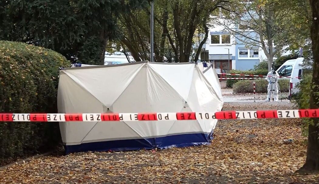 30-jährige Frau in Bremen getötet - Sohn verletzt