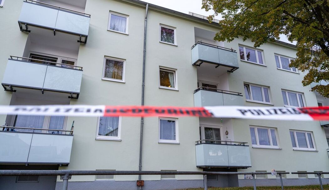 Polizei schießt nach Angriff von mit Messer bewaffnetem Mann