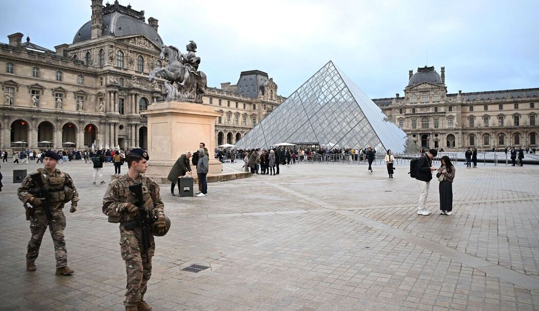 Nach Juwelendiebstahl im Louvre