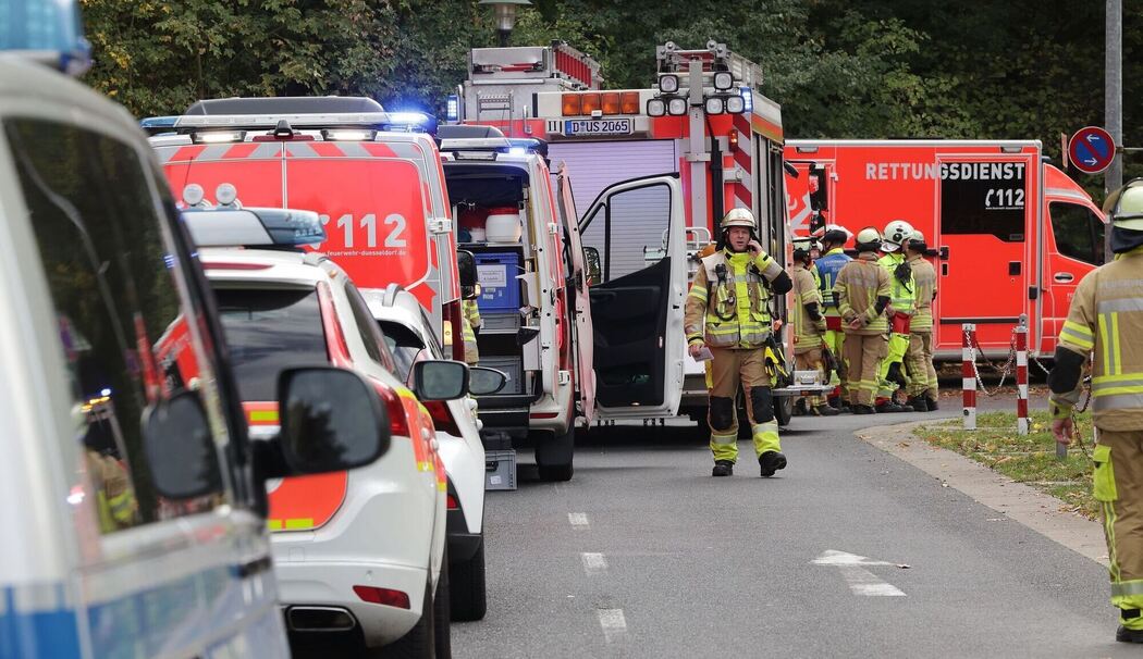 Feuerwehreinsatz an einem Düsseldorfer Freizeitbad