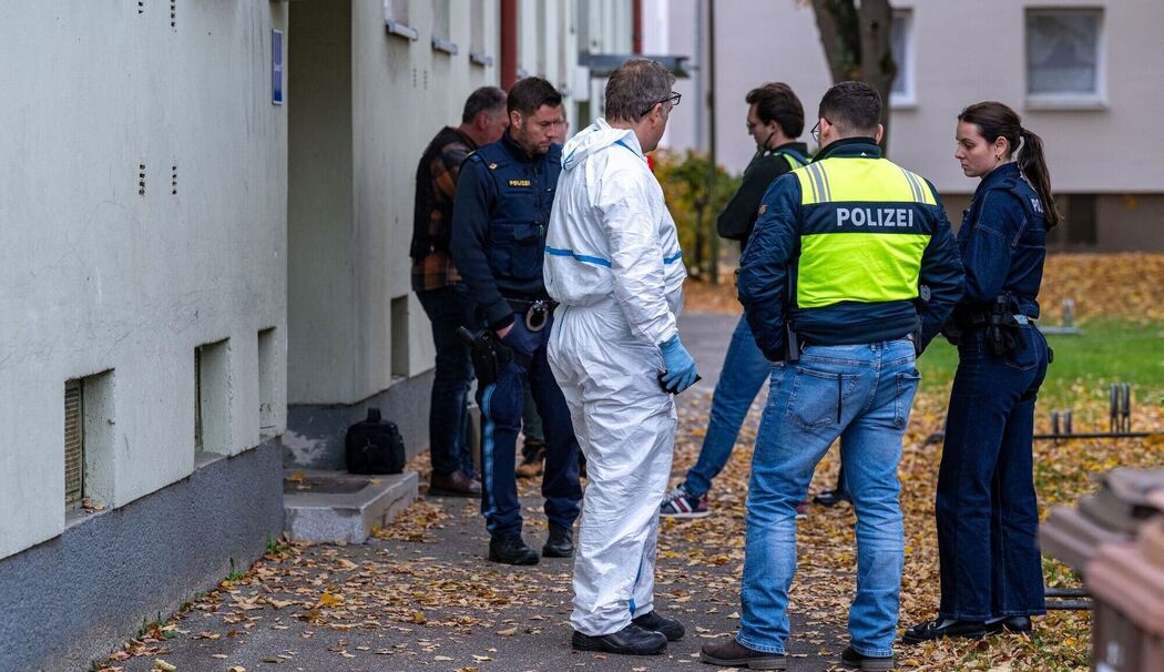 Polizei schießt nach Angriff von mit Messer bewaffnetem Mann