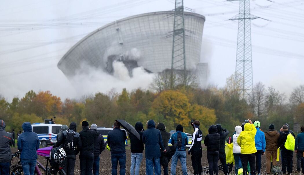 Sprengung Kühltürme Kernkraftwerk Gundremmingen Sprengung Kühltürme Kernkraftwerk Gundremmingen