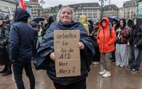 Demonstration nach «Stadtbild»-Aussagen - Hamburg Demonstration nach «Stadtbild»-Aussagen - Hamburg