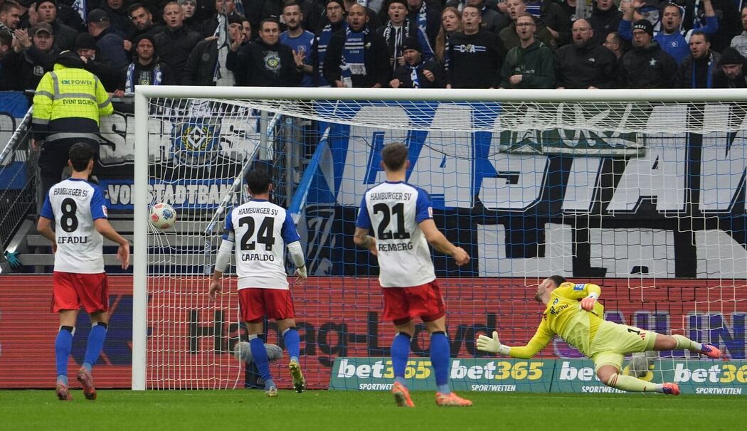 Hamburger SV - VfL Wolfsburg Hamburger SV - VfL Wolfsburg