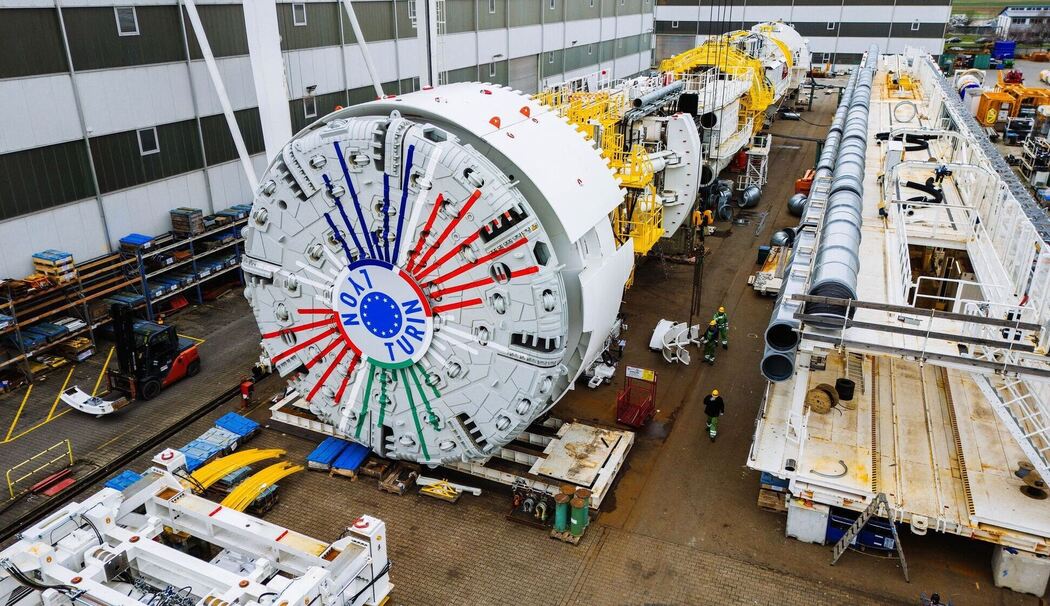 Tunnelbohrmaschine für Eisenbahnverbindung Lyon und Turin Tunnelbohrmaschine für Eisenbahnverbindung Lyon und Turin