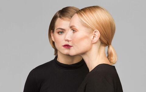 Porträt zweier Frauen