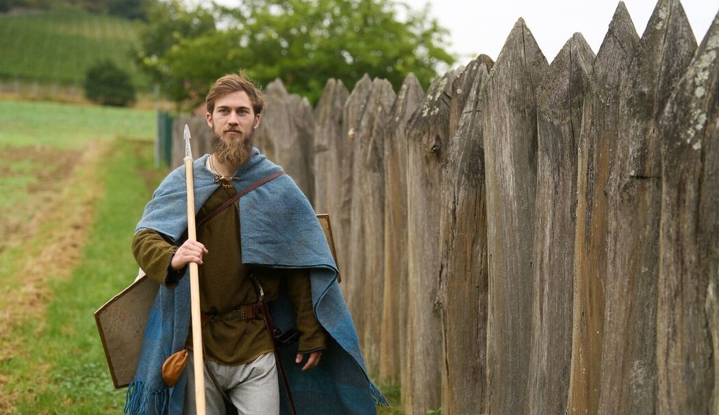 Als germanischer Krieger am Limes Wanderweg Als germanischer Krieger am Limes Wanderweg