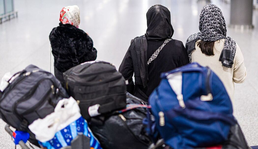 Flughafen Hannover - Ankunft Afghanen mit Aufnahmezusage